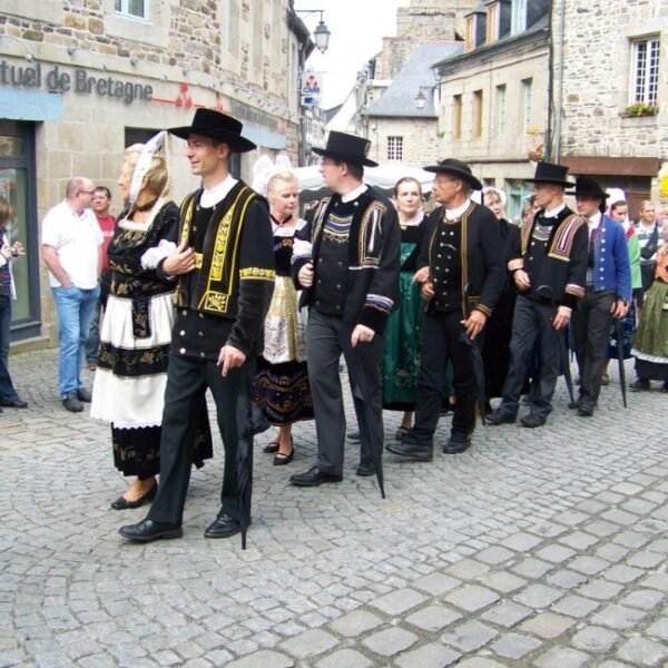 Patrimoine de Bretagne sur le territoir du gîte de Kervalo, moderne et confort pour 4 en Côtes-d'Armor en Bretagne à Pontrieux