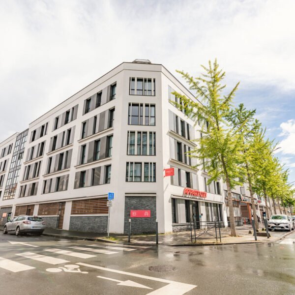 La façade d'un appartement de l'Appart'City Confort Angers *** à Angers en Maine-et-Loire dans les Pays de la Loire