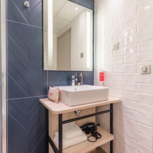 Salle de bain de l'Appart'City Confort Montpellier Saint-Roch dans l'Hérault en Occitanie
