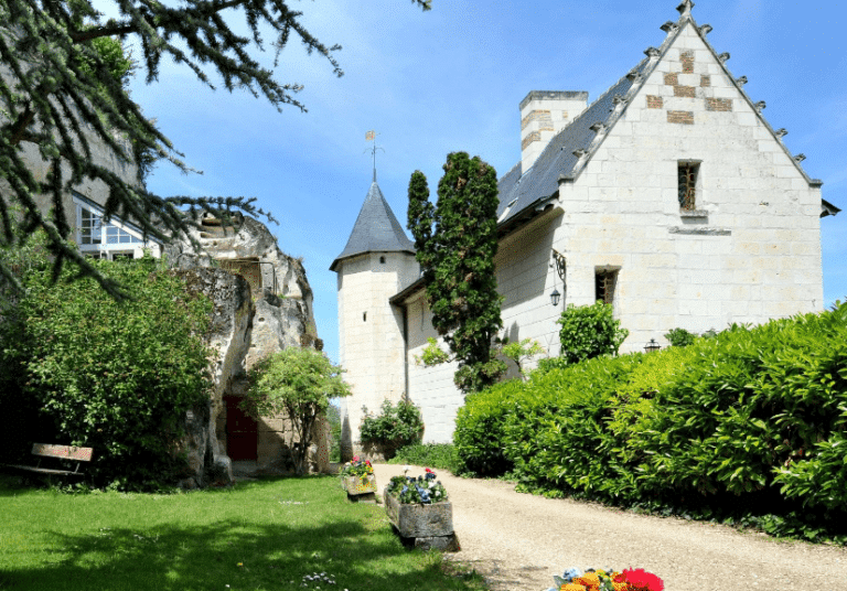 Jardin de l'hôtel la demeure de la vignole