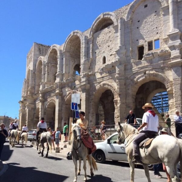 Les arènes d'Arles à proximité du Restaurant Pizzeria La Mamma à Arles dans les Bouches-du-Rhône en Provence-Alpes-Côte d'Azur