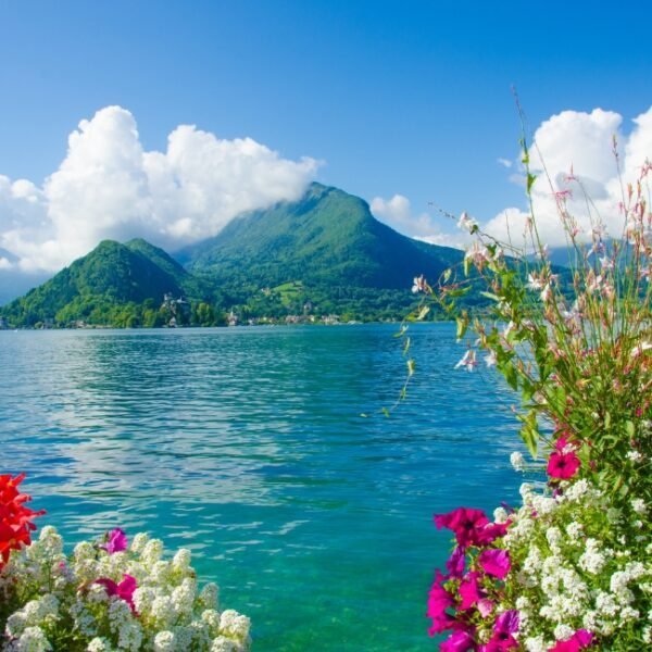 Lac d'Annecy près de la Maison de Vacances Le gré du Lac en Haute Savoie dans les Alpes