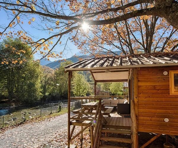 Cabanes sur Pilotis, Camping des Gaves