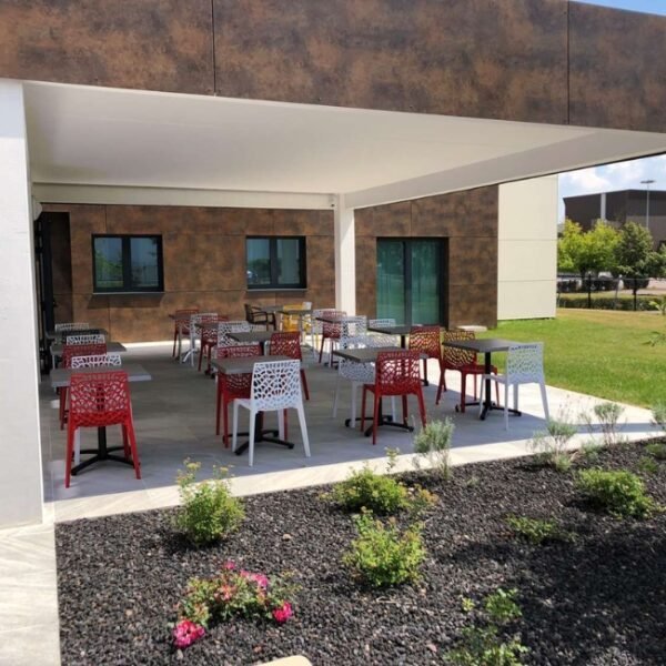 Vu de la terrasse à l’Hôtel Campanile Metz Nord à Woippy en Moselle, Grand Est