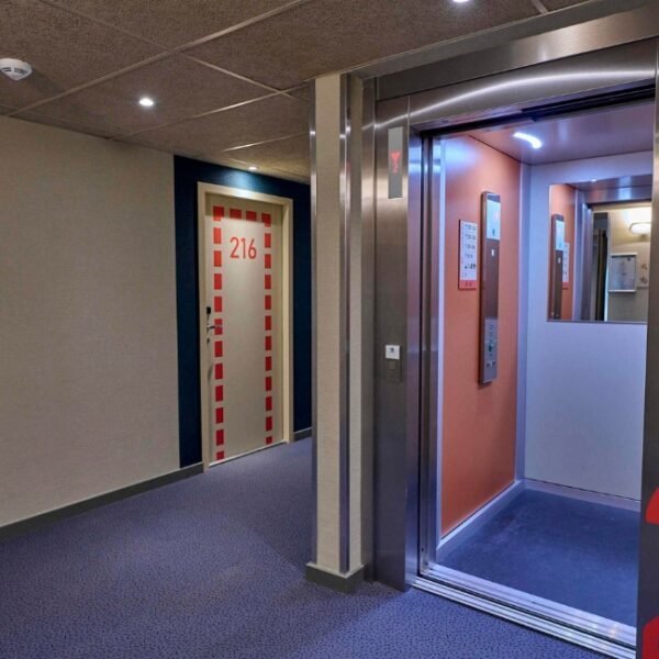 Couloir de Ibis Budget Nangy Annemasse à Nangy en Haute Savoie, Auvergne Rhône Alpes