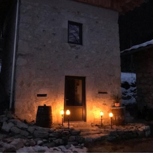 Entrèe à Les Maisons de la Glappaz à Mégevette en Haute Savoie dans l'Auvergne-Rhône-Alpes