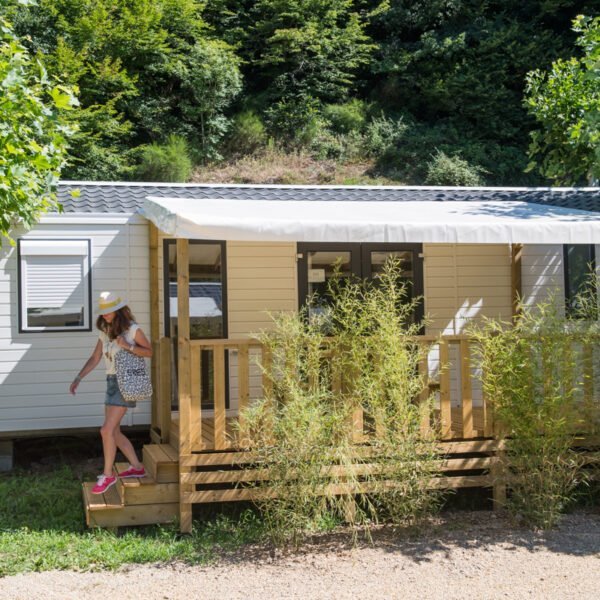 Mobil home au Camping Sea Green Le Gibanel à Argentat à Corrèze en Nouvelle-Aquitaine