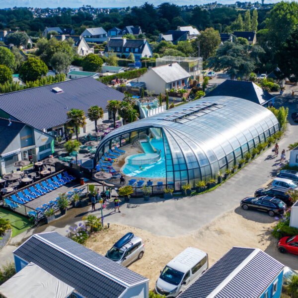 Piscine couverte au Camping Sea Green Emeraude à Saint-Briac-sur-Mer à Ille-et-Vilaine en Bretagne