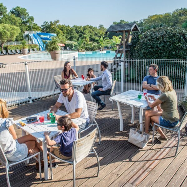 Restaurant au Camping Sea Green Domaine de la Forge à La Teste-de-Buch en Gironde en Nouvelle-Aquitaine