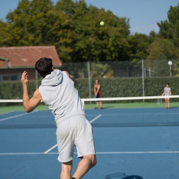 Tennis au Camping Sea Green Domaine de la Forge à La Teste-de-Buch en Gironde en Nouvelle-Aquitaine