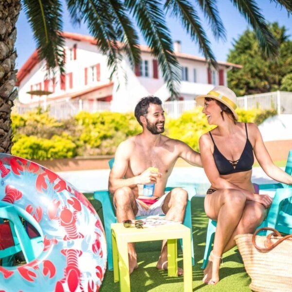 Relax et soleil au Camping Sea Green Erreka à Bidart dans le Pyrénées-Atlantiques en Nouvelle-Aquitaine