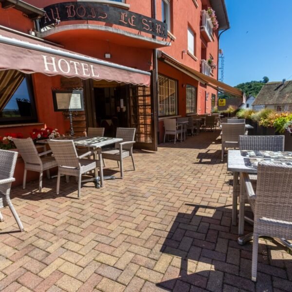 Terrasse du Restaurant Au Bois Le Sire en Alsace à Orbey proche de Colmar