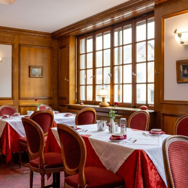 Salle du Restaurant Au Bois Le Sire en Alsace à Orbey proche de Colmar