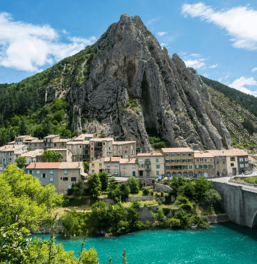 Ville de Sisteron dans le Luberon
