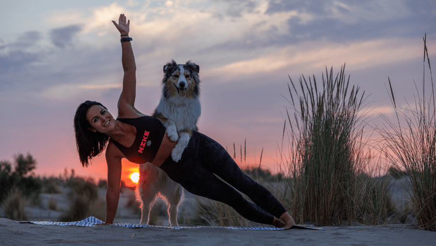 Retreat doga et randonnée : le premier séjour bien-être à partager avec votre chien