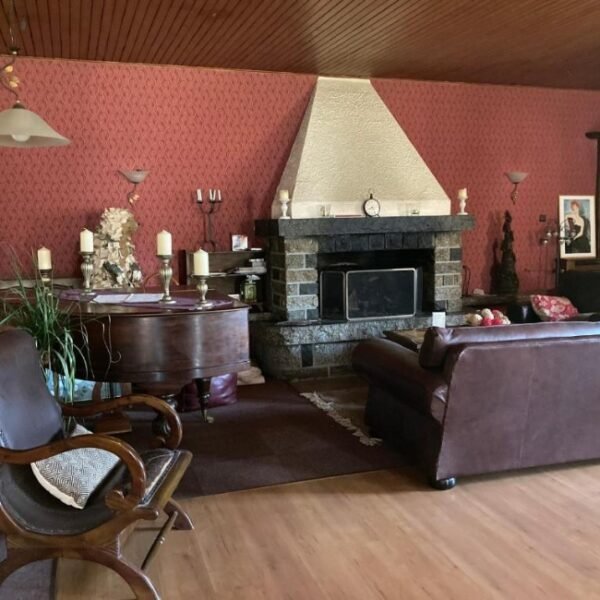 Salle de séjour à l’Auberge de France à Kruth en Haut-Rhin dans le Grand Est