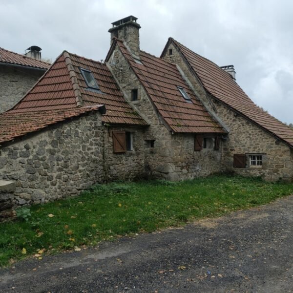 Extérieure chez La Maisonnette de Raphael à Saint-Mamet-la-Salvetat à Cantal dans l’Auvergne-Rhône-Alpes