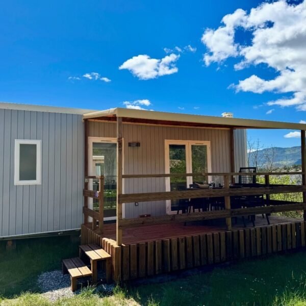 Mobil home au Camping les hauts de Rosans à Rosans dans les Hautes-Alpes en Provence-Alpes-Côte d'Azur