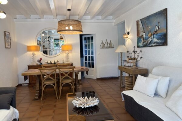 La Maison des Lacs