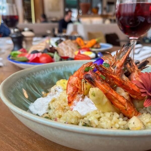 risotto au gambas rôties et asperges chez Bistrot le Saint Jean à Bordeaux en Gironde en Nouvelle-Aquitaine