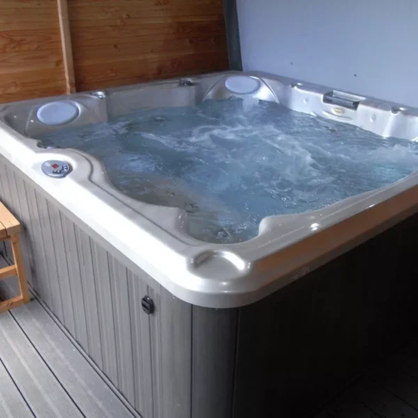 SPA au Gîte Ty Bras en Bretagne dans le Finistère proche des plages