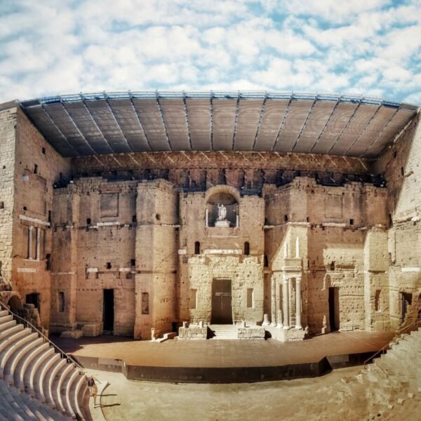 Théâtre Antique d'Orange dans le Vaucluse en Provence