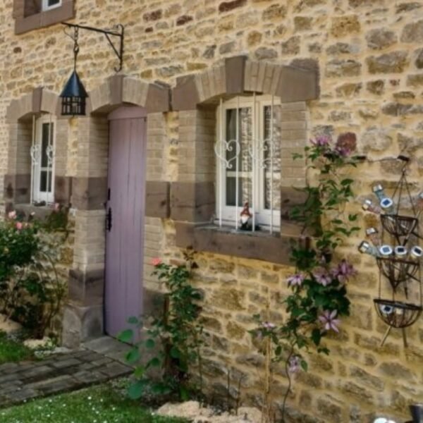 Entrèe chez Gite d'Artéa à Vosges dans le Vittel dans le Grand Est