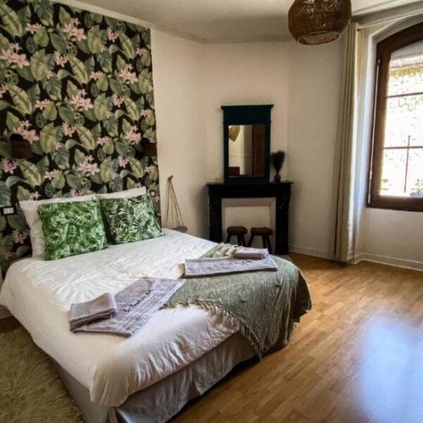 Chambre double confortable du Gîte Le Paradis des Bulles en Champagne dans la Marne en région Grand Est