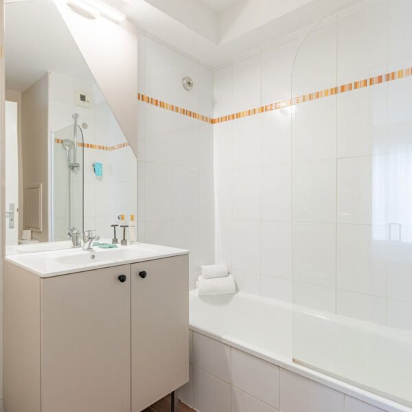 Salle de bain de l'Appart'City Classic Toulouse Colomiers en Haute Garonne en Occitanie