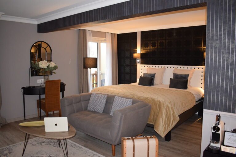 Hôtel Le Trophée – photo 10