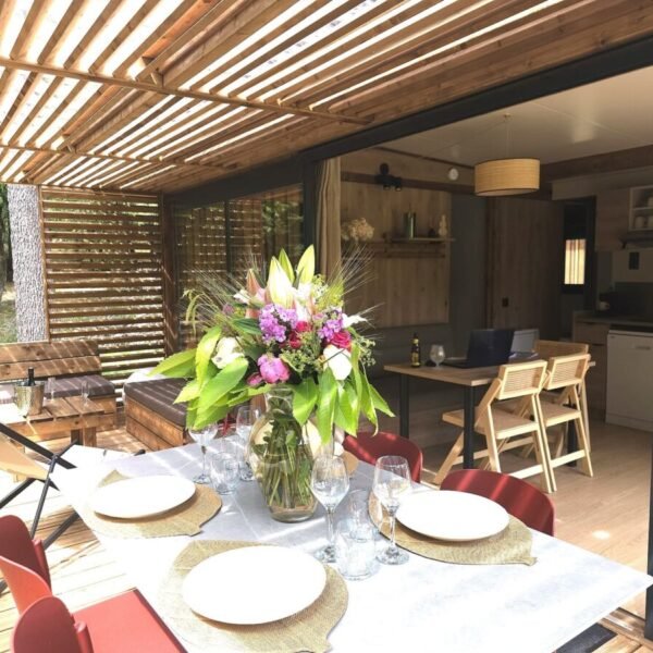 Mobil-home - Camping Ecolodge Gaïa, à Douville, entre Bergerac et Périgueux - Dordogne