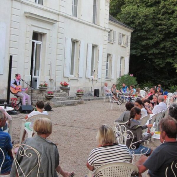 Activités et animations au camping Le Petit Trianon - Proche de Châtellerault et du Futuroscope dans la Vienne