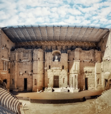 théâtre Antique d'Orange - chiens acceptés pour la visite - Provence