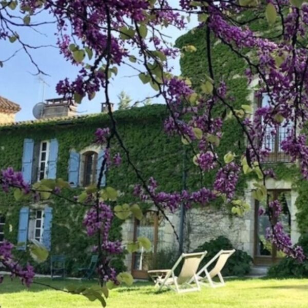 Vue façade de la Maison Ardure à Lectoure dans le Gers