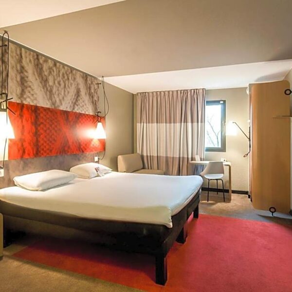Chambre de l'Ibis Bordeaux Centre Bastide à Bordeaux en Gironde