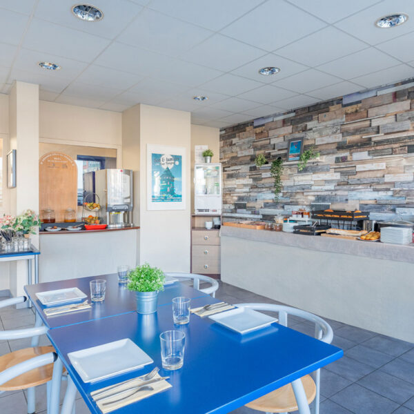 Salle de restauration de l'Appart 'City Confort de Brest dans le Finistère