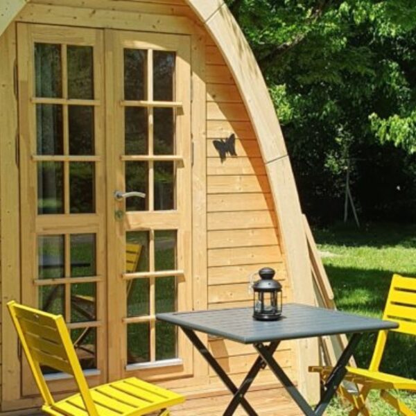locatif en bois, pod, au Camping les Pâtis proche de Tours dans le Val de Loire