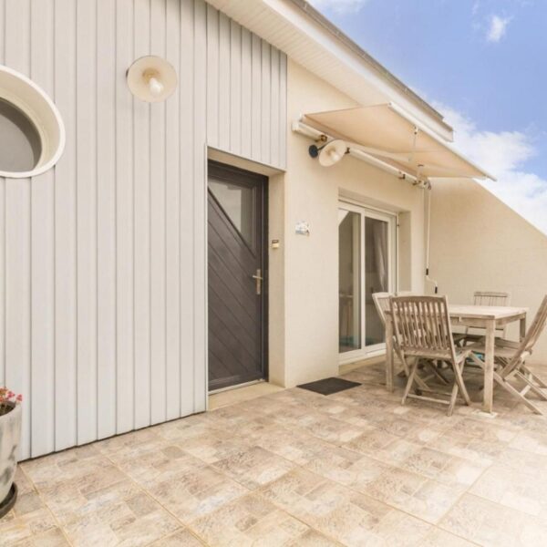 Entrée du Gîte L'Effet Mer à Saint-Jean-de-la-Rivière dans la Manche