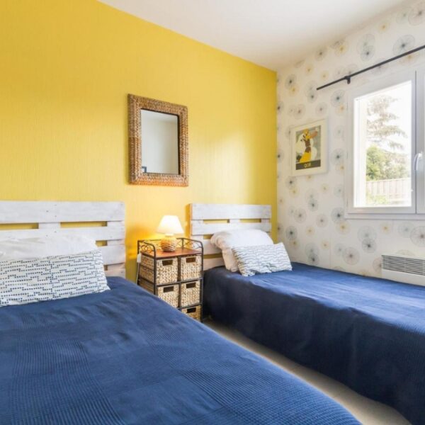 Chambre du Gîte L'Effet Mer à Saint-Jean-de-la-Rivière dans la Manche