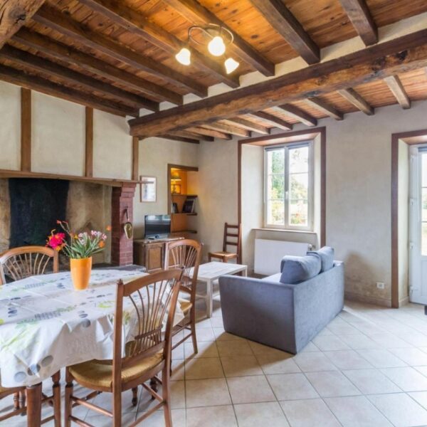 Pièce à vivre du Gîte Les Charmilles à Hauteville-La-Guichard dans la Manche