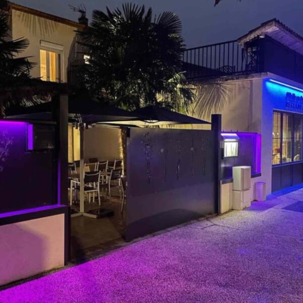 Entrée du Restaurant O Paille en Queue à Lyon dans le Rhône