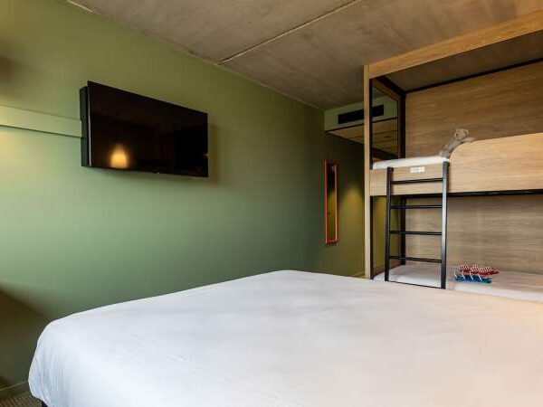 Chambre du Greet Hôtel Reims Tinqueux dans la Marne à Reims