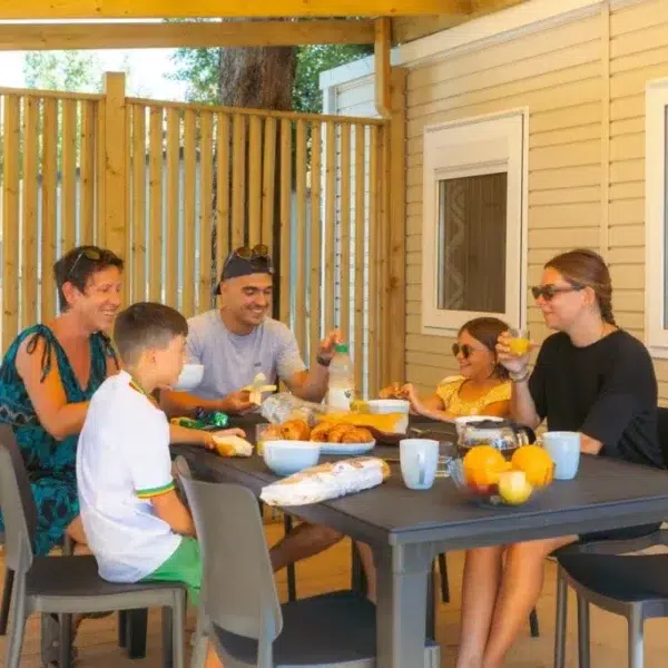 Apéro au Camping Bois Soleil aux Sables d'Olonnes en Vendée