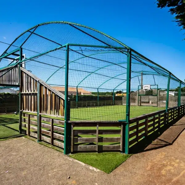 Terrain multisports au Camping Bois Soleil aux Sables d'Olonnes en Vendée