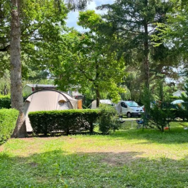 Camping Pausado Le Relais du Léman - Messery - Haute Savoie - Animaux Acceptés - EmmeneTonChien.com