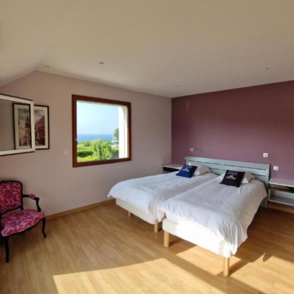 Chambre de la Maison d'Hôtes des Marées à Saint-Cast-Le-Guildo dans les Côtes d'Armor