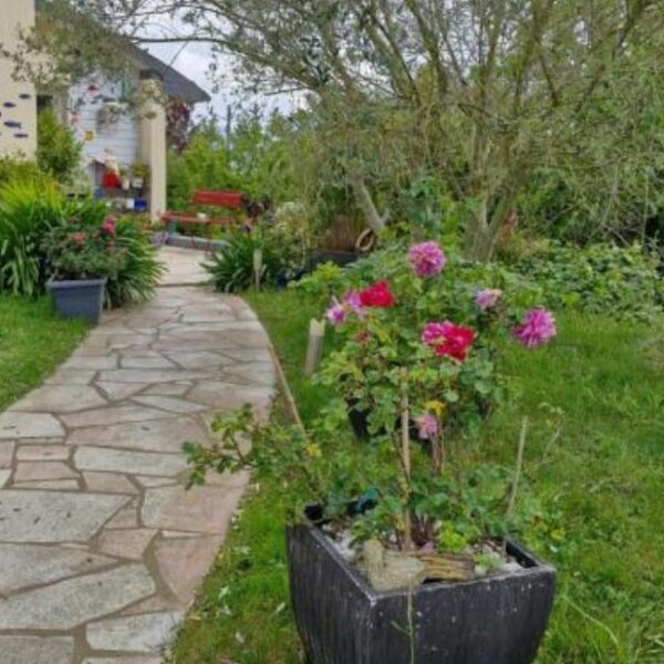 Entrée de la Maison d'Hôtes des Marées à Saint-Cast-Le-Guildo dans les Côtes d'Armor
