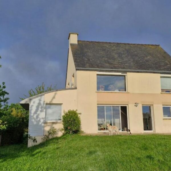 Extérieur de la Maison d'Hôtes des Marées à Saint-Cast-Le-Guildo dans les Côtes d'Armor