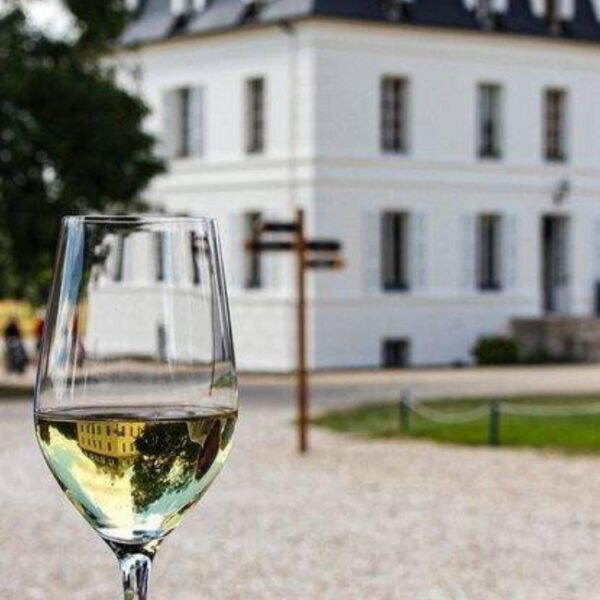 Extérieur du Domaine de Roncemay à Chassy dans l' Yonne