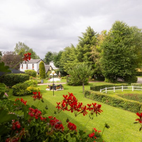 Jardins de l'Hôtel La Bertelière à Saint-Martin-du-Vivier en Seine Maritime
